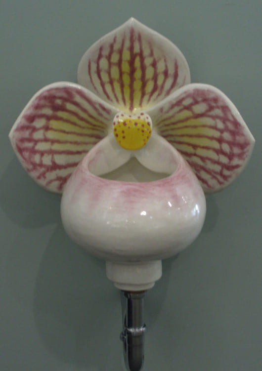 roze vrouwenschoentje