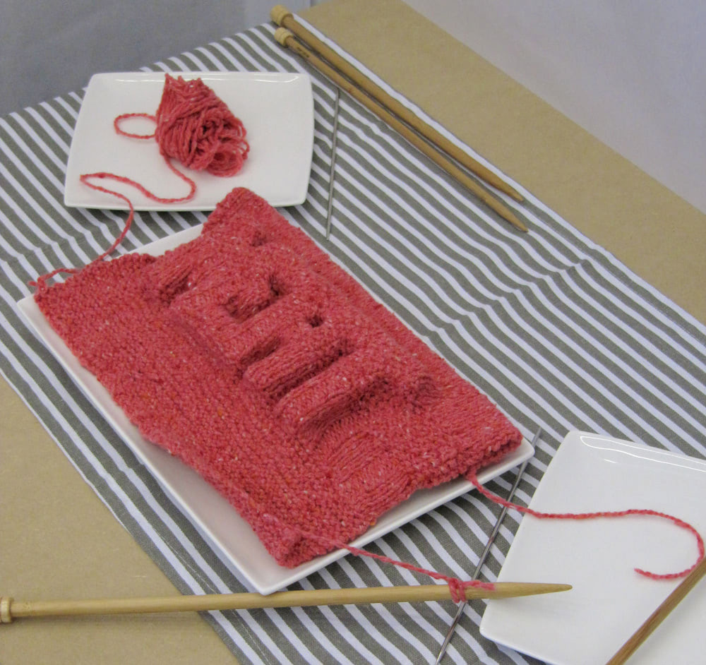 Eating In-Vitro: Knitted Meat