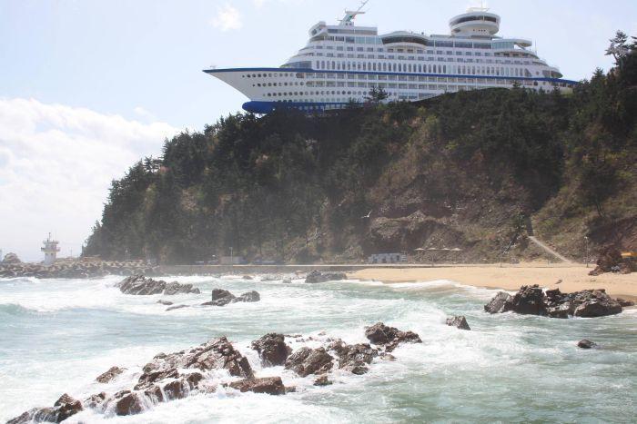 A Fake Cruise for a Real Vacation