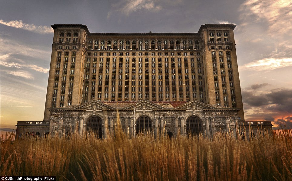 Turning Detroit into Farms and Forests