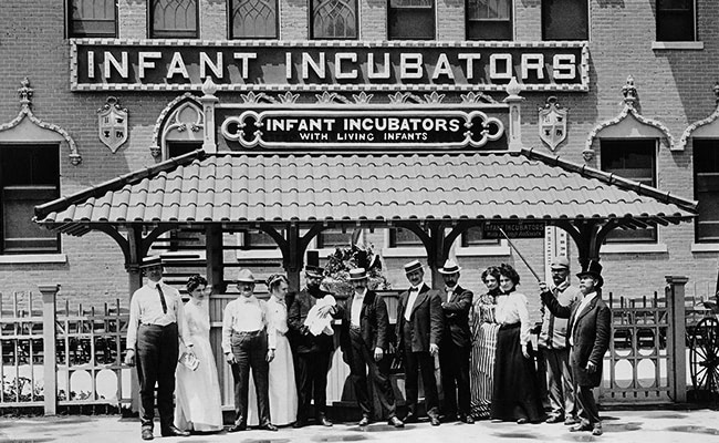 1896 - Baby Incubators in Coney Island