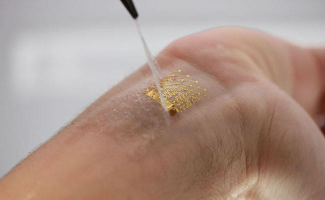 E-Skin Makes You Control Objects Without Touching Them