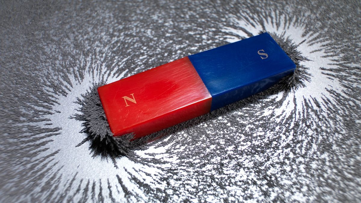 Cleaning water with magnets